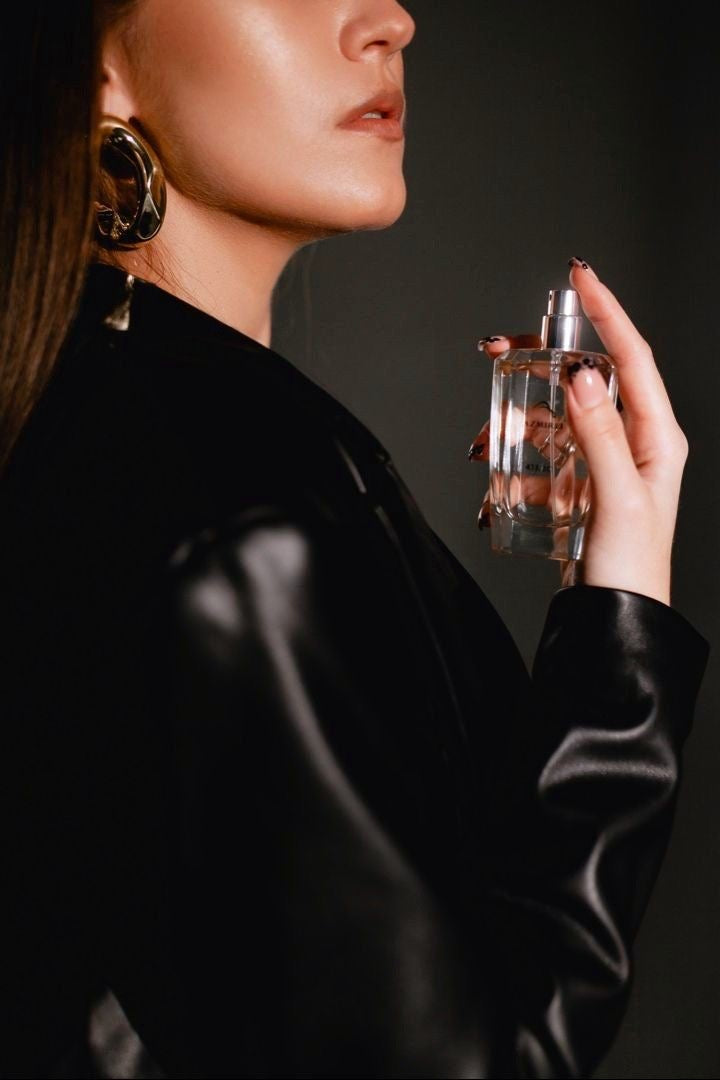 PERFUMERÍA FEMENINA